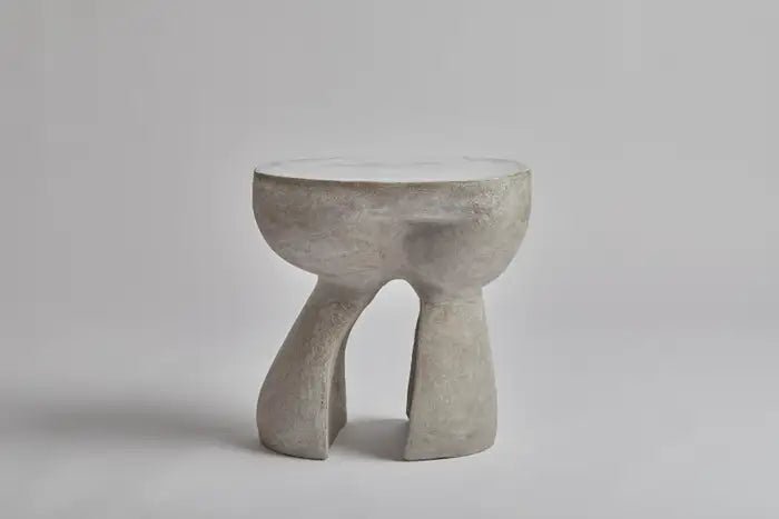 Perché Polyresin Side Table - DorsaPerché Polyresin Side Table